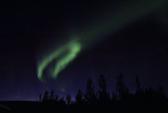 Northern lights & behind Hekla